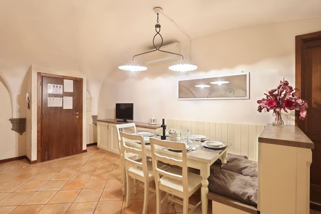 Romantica Suite Firenze 2 Cls Central Market & Dome Exterior foto